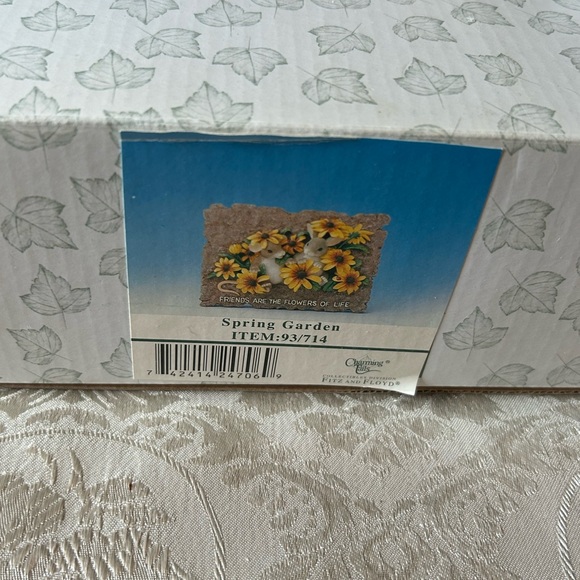 Fitz&Floyd Spring Garden wall plaque. New in box never displayed. - Picture 13 of 14